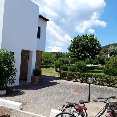 Villa 32 Nea Skioni