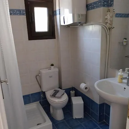 32 Nea Skioni